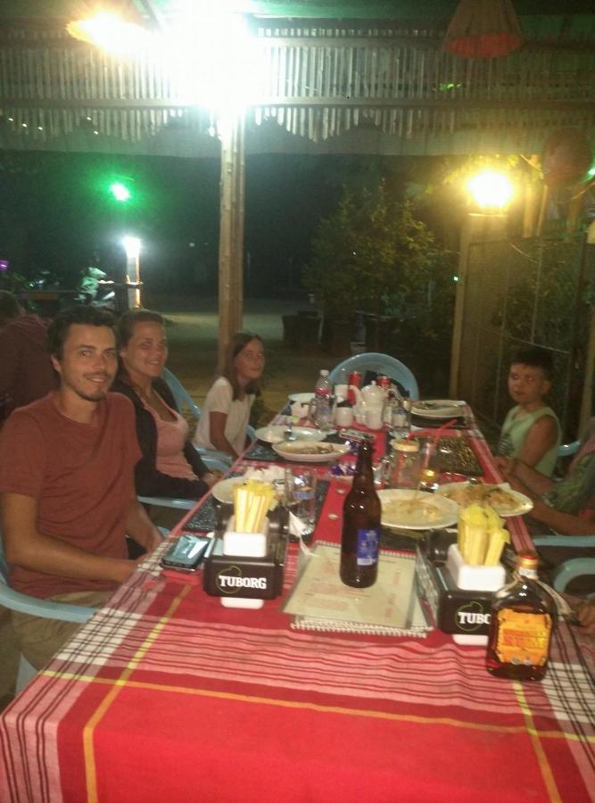 My Family Vandrerhjem Nyaung-U Eksteriør bilde
